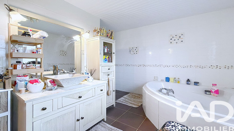 Ma-Cabane - Vente Maison Saint-Georges-de-la-Rivière, 157 m²