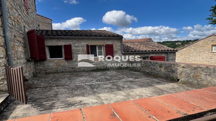 Ma-Cabane - Vente Maison Saint-Georges-de-Luzençon, 200 m²