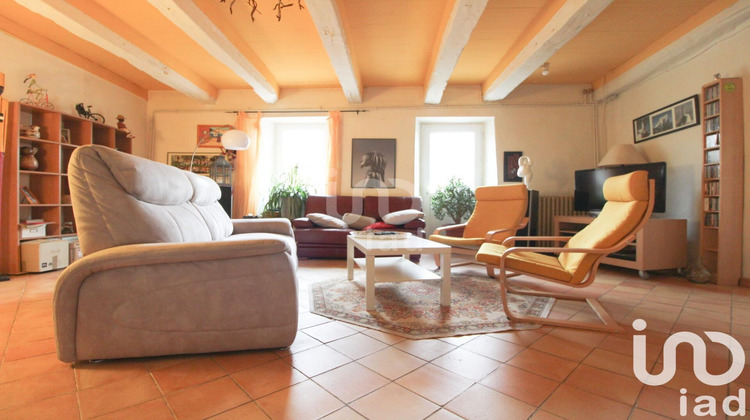 Ma-Cabane - Vente Maison Saint-Georges-de-Luzencon, 210 m²