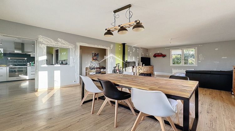 Ma-Cabane - Vente Maison Saint-Georges-de-Luzençon, 136 m²