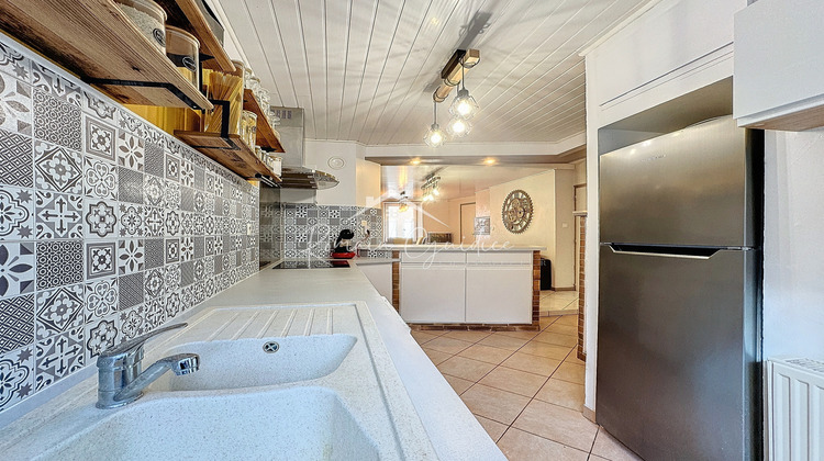 Ma-Cabane - Vente Maison Saint-Georges-de-Luzençon, 123 m²