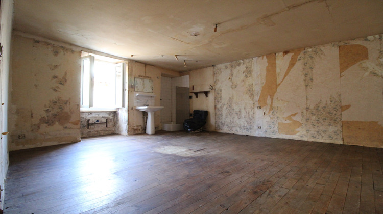 Ma-Cabane - Vente Maison Saint-Georges-de-Luzençon, 40 m²