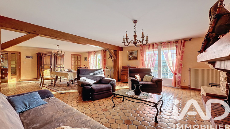 Ma-Cabane - Vente Maison Saint-Georges-de-Luzençon, 164 m²