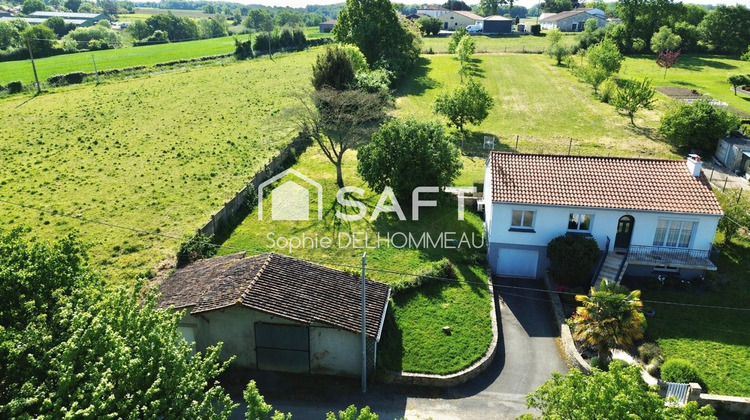 Ma-Cabane - Vente Maison Saint-Georges-de-Montaigu, 84 m²