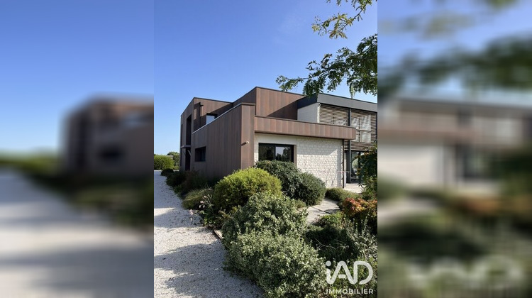Ma-Cabane - Vente Maison Saint-Georges-de-Montaigu, 250 m²