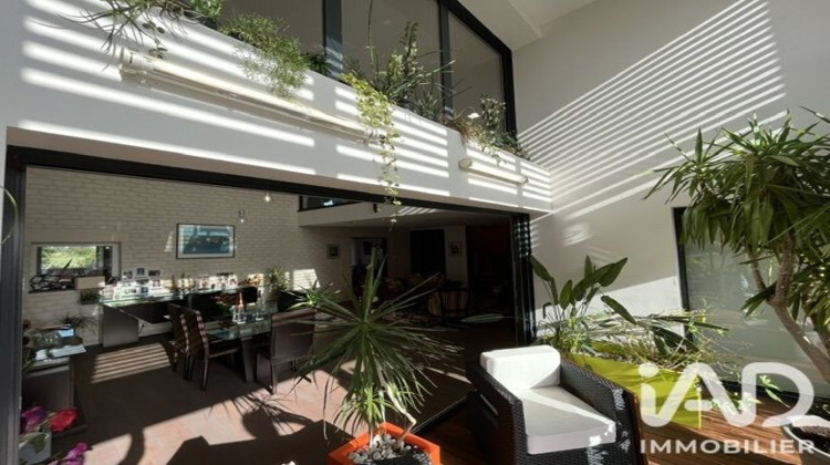Ma-Cabane - Vente Maison Saint-Georges-de-Montaigu, 250 m²