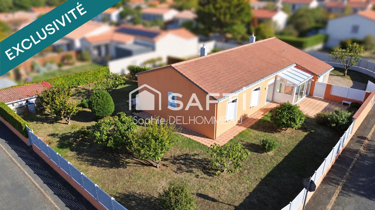 Ma-Cabane - Vente Maison Saint-Georges-de-Montaigu, 106 m²