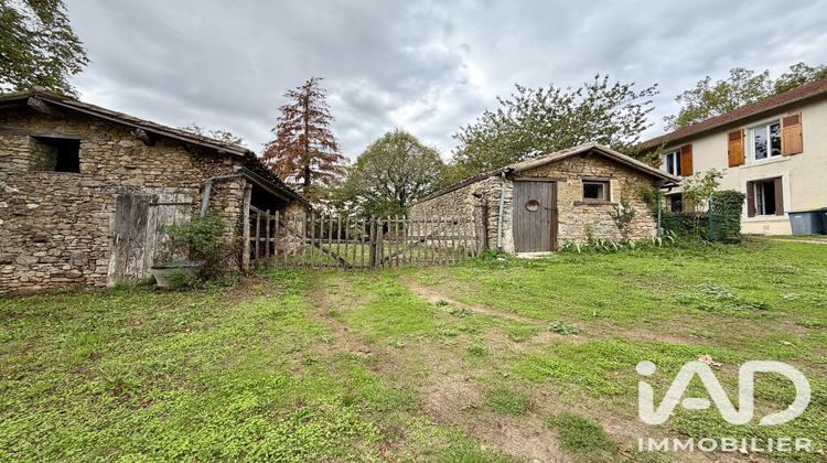 Ma-Cabane - Vente Maison Saint-Georges-de-Noisné, 155 m²