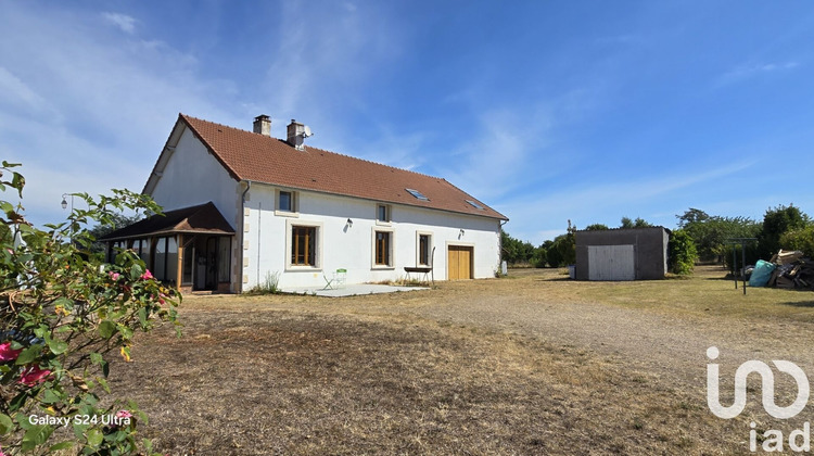 Ma-Cabane - Vente Maison Saint-Georges-de-Poisieux, 295 m²