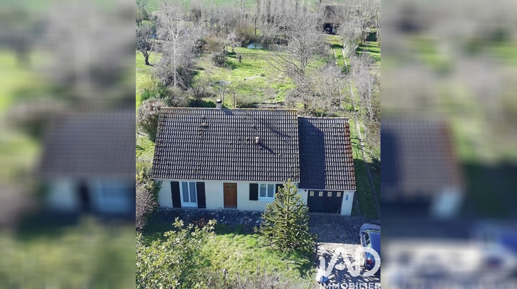 Ma-Cabane - Vente Maison Saint-Georges-de-Poisieux, 75 m²