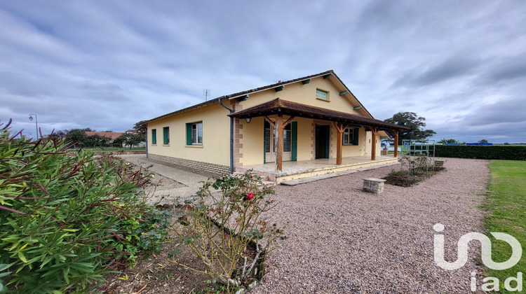 Ma-Cabane - Vente Maison Saint-Georges-de-Poisieux, 115 m²
