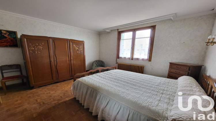 Ma-Cabane - Vente Maison Saint-Georges-de-Poisieux, 115 m²