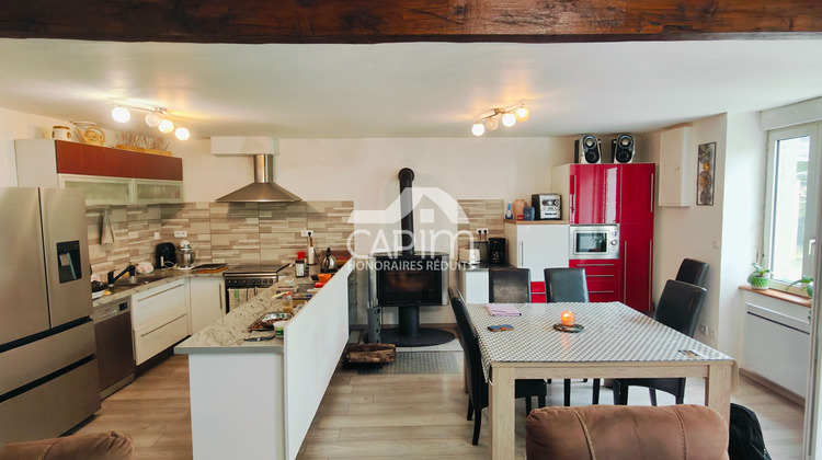 Ma-Cabane - Vente Maison SAINT-GEORGES-DE-REINTEMBAULT, 75 m²