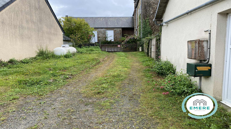 Ma-Cabane - Vente Maison Saint-Georges-de-Reintembault, 99 m²