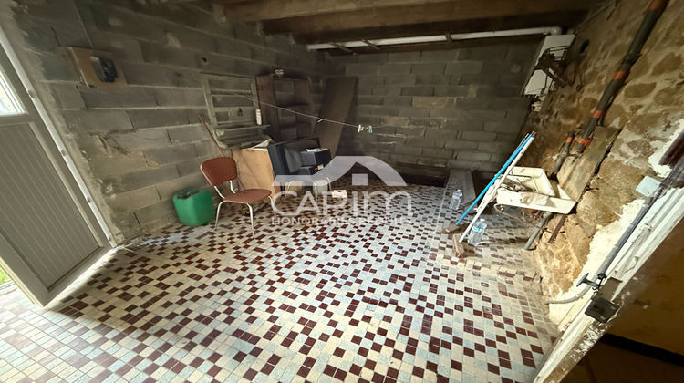 Ma-Cabane - Vente Maison SAINT-GEORGES-DE-REINTEMBAULT, 97 m²