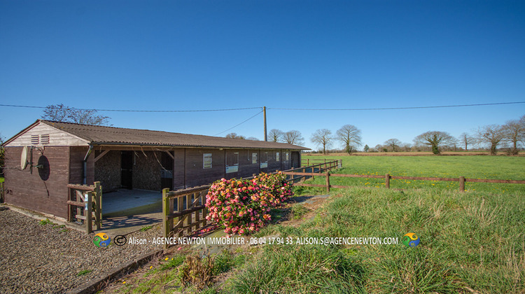 Ma-Cabane - Vente Maison SAINT-GEORGES-DE-REINTEMBAULT, 0 m²