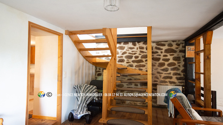 Ma-Cabane - Vente Maison SAINT-GEORGES-DE-REINTEMBAULT, 0 m²