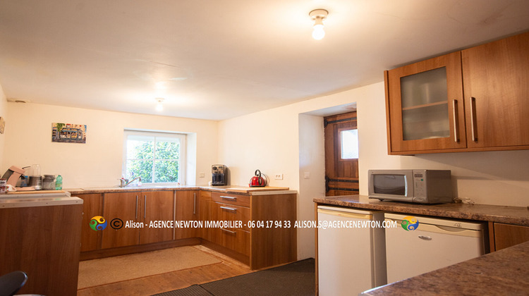 Ma-Cabane - Vente Maison SAINT-GEORGES-DE-REINTEMBAULT, 0 m²