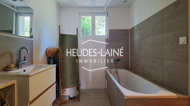 Ma-Cabane - Vente Maison SAINT-GEORGES-DE-REINTEMBAULT, 107 m²