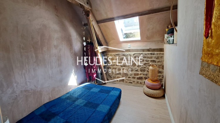 Ma-Cabane - Vente Maison SAINT-GEORGES-DE-REINTEMBAULT, 107 m²