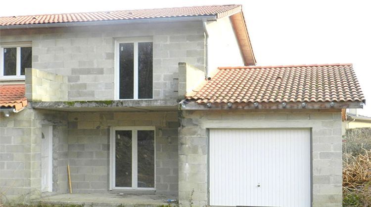 Ma-Cabane - Vente Maison SAINT-GEORGES-DE-RENEINS, 100 m²