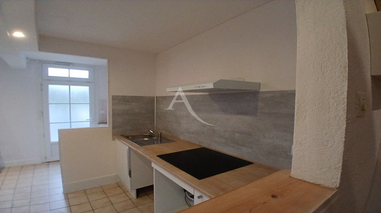 Ma-Cabane - Vente Maison SAINT-GEORGES-DES-COTEAUX, 122 m²