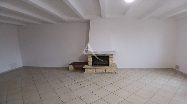 Ma-Cabane - Vente Maison SAINT-GEORGES-DES-COTEAUX, 122 m²