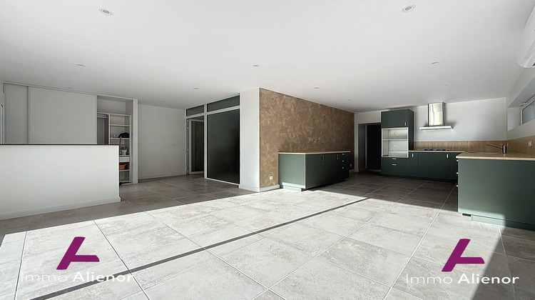 Ma-Cabane - Vente Maison Saint-Georges-des-Coteaux, 164 m²
