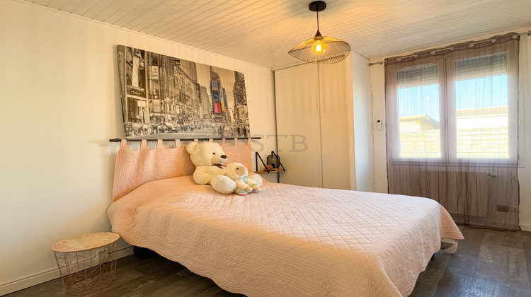 Ma-Cabane - Vente Maison Saint-Georges-les-Bains, 97 m²