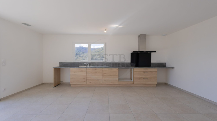 Ma-Cabane - Vente Maison Saint-Georges-les-Bains, 87 m²