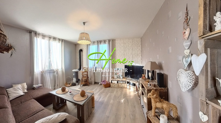 Ma-Cabane - Vente Maison Saint-Georges-sur-Moulon, 120 m²