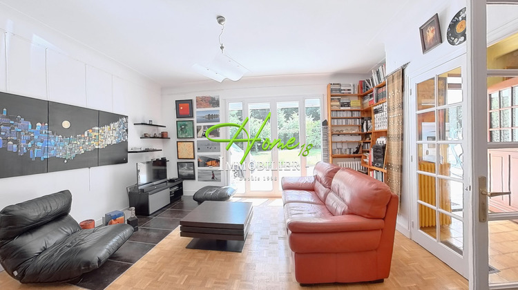 Ma-Cabane - Vente Maison Saint-Georges-sur-Moulon, 195 m²