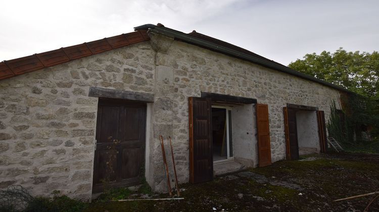 Ma-Cabane - Vente Maison SAINT-GERAND-LE-PUY, 300 m²