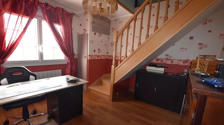 Ma-Cabane - Vente Maison SAINT-GERAND-LE-PUY, 140 m²