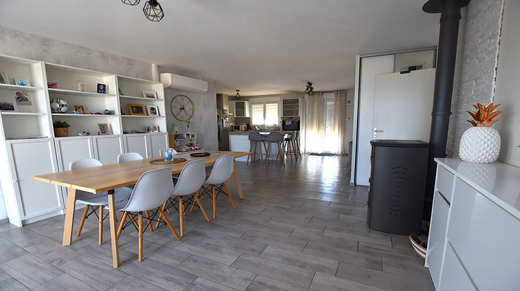 Ma-Cabane - Vente Maison SAINT-GERAND-LE-PUY, 102 m²