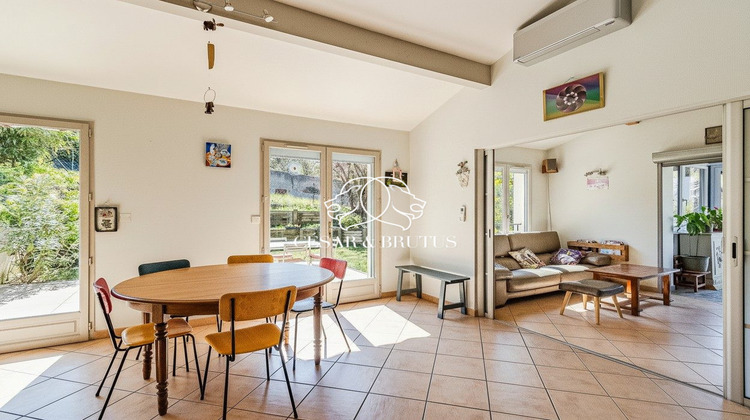 Ma-Cabane - Vente Maison Saint-Germain-au-Mont-d'Or, 106 m²
