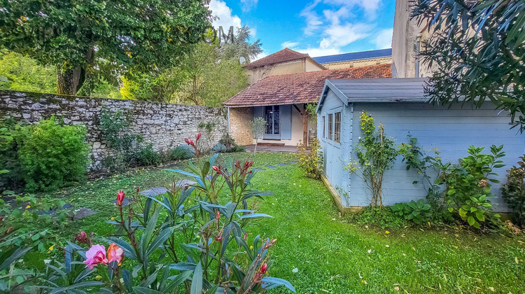 Ma-Cabane - Vente Maison SAINT-GERMAIN-D'ESTEUIL, 134 m²