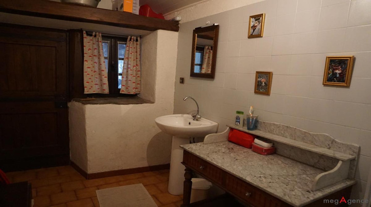 Ma-Cabane - Vente Maison SAINT GERMAIN DE CALBERTE, 90 m²