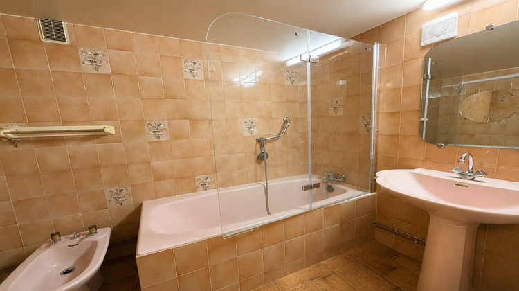 Ma-Cabane - Vente Maison SAINT-GERMAIN-DE-JOUX, 273 m²