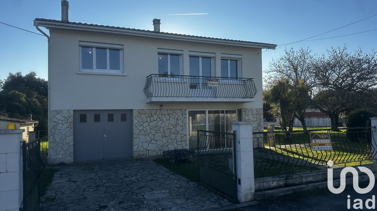 Ma-Cabane - Vente Maison Saint-Germain-de-Lusignan, 100 m²