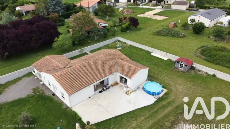 Ma-Cabane - Vente Maison Saint-Germain-de-Lusignan, 205 m²