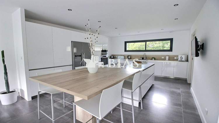 Ma-Cabane - Vente Maison Saint-Germain-de-Pasquier, 203 m²