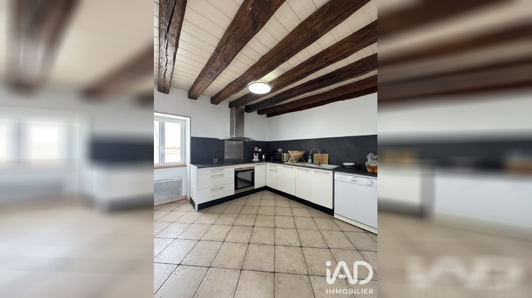 Ma-Cabane - Vente Maison Saint-Germain-des-Bois, 126 m²
