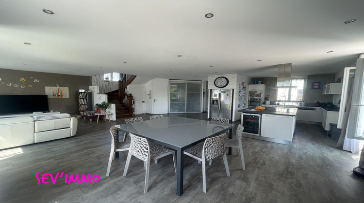 Ma-Cabane - Vente Maison Saint-Germain-des-Fossés, 183 m²