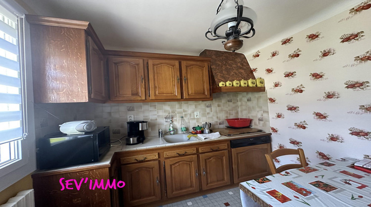 Ma-Cabane - Vente Maison Saint-Germain-des-Fossés, 97 m²