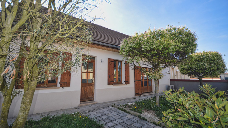 Ma-Cabane - Vente Maison SAINT GERMAIN DES FOSSES, 95 m²