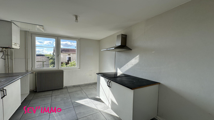 Ma-Cabane - Vente Maison Saint-Germain-des-Fossés, 85 m²