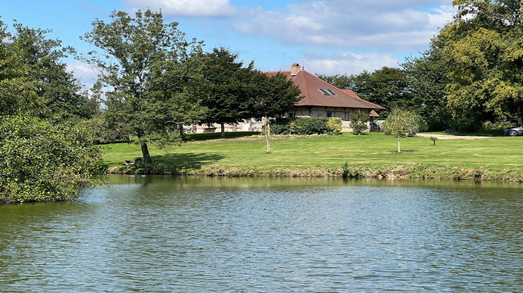 Ma-Cabane - Vente Maison SAINT-GERMAIN-DU-BOIS, 180 m²