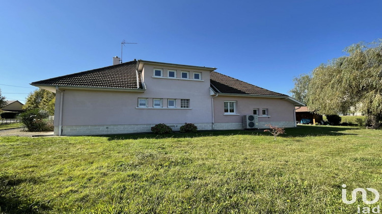 Ma-Cabane - Vente Maison Saint-Germain-du-Bois, 146 m²