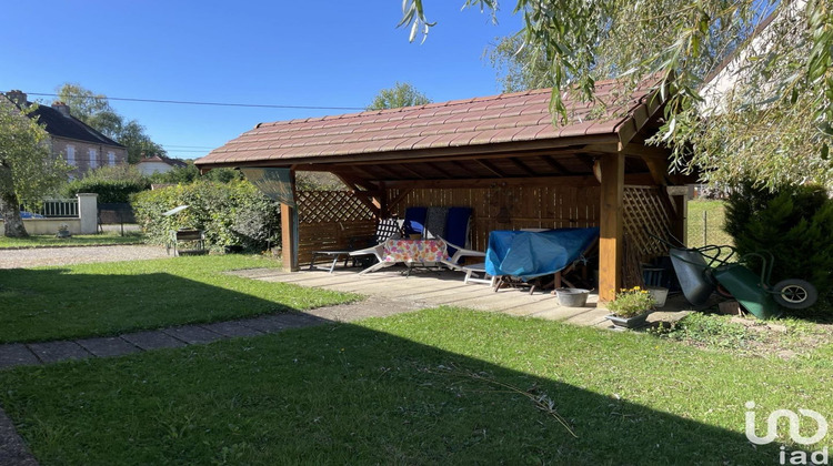 Ma-Cabane - Vente Maison Saint-Germain-du-Bois, 146 m²